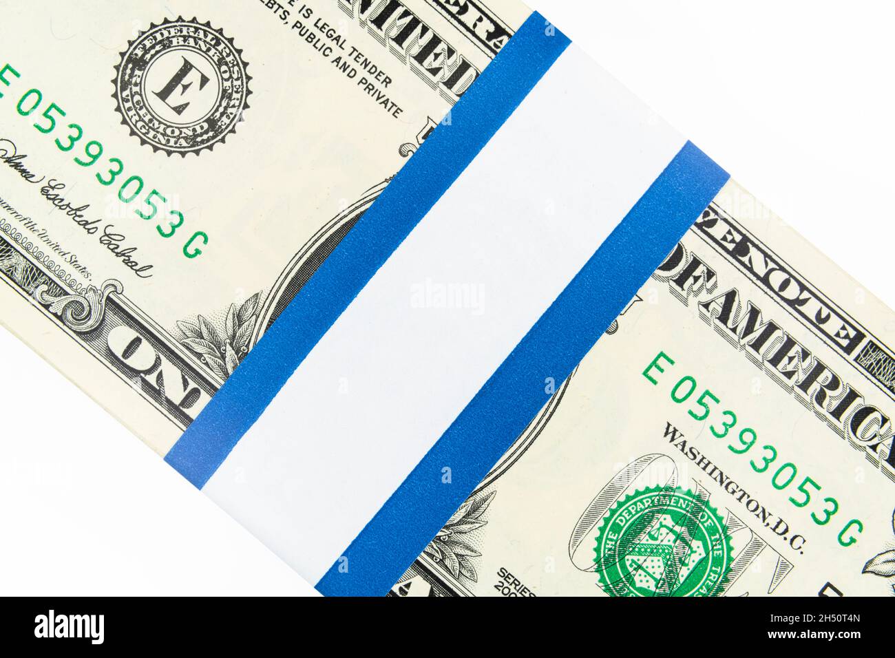 US Dollar Bill Money Bundle mit leerem Währungsband. Stockfoto