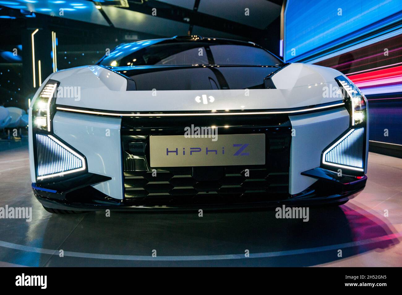 Vorschau Enthüllung des neuen HiPhi Z in Shanghai, China. Ein Luxus-EV, der als digitaler GT berechnet und 2022 in Produktion gehen soll. Stockfoto