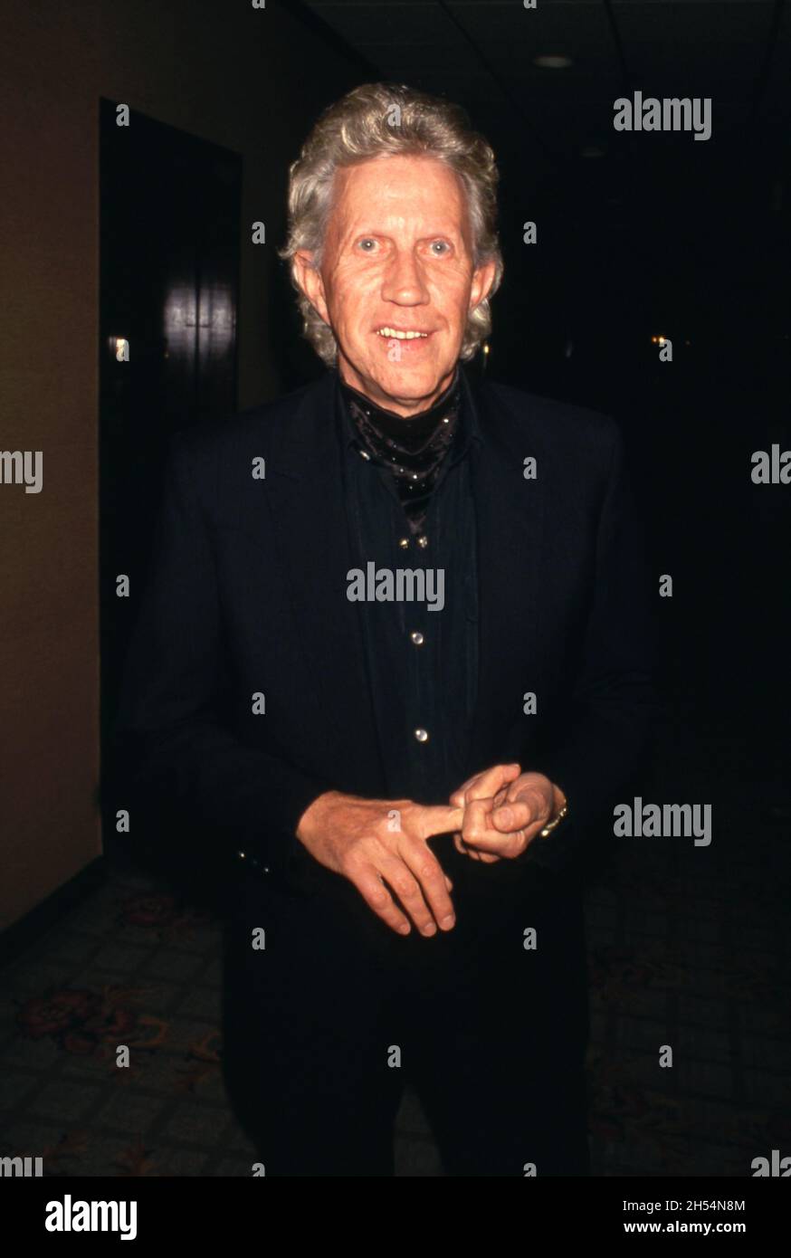 Porter Wagoner bei der fünften jährlichen Gala des Gene Autry Western Heritage Museum am 28. Oktober 1993 im Century Plaza Hotel in Century City, Kalifornien Credit: Ralph Dominguez/MediaPunch Stockfoto