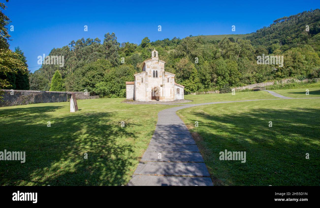 Ein San Salvador de Valdedios, asturische präromanische Kunst. Kloster von Valdedios. Kopierraum. Stockfoto