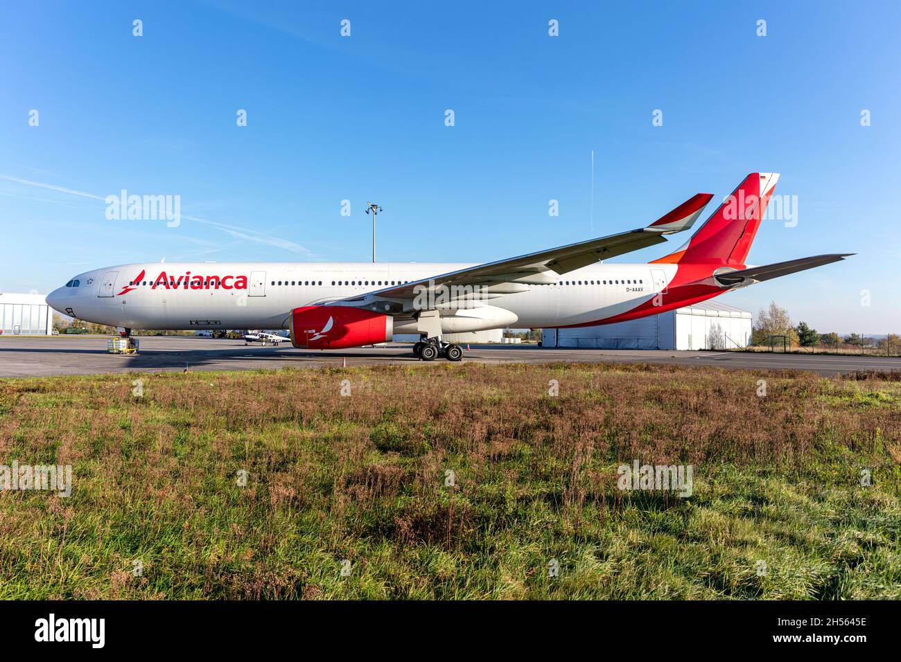 Gelagert im Avianca Airbus A330-300 mit Registrierung D-AAAV Stockfoto