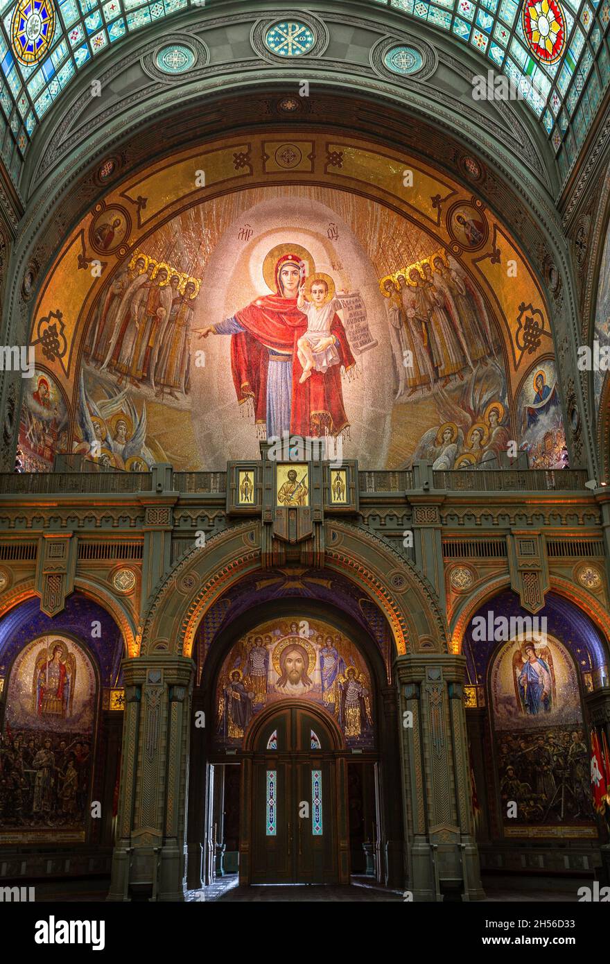 Park Patriot, Region Moskau, Russland - 17. Mai 2021: Hauptkathedrale der russischen Streitkräfte, Innenraum der Kirche der Auferstehung Christi. Mosaikbild Stockfoto