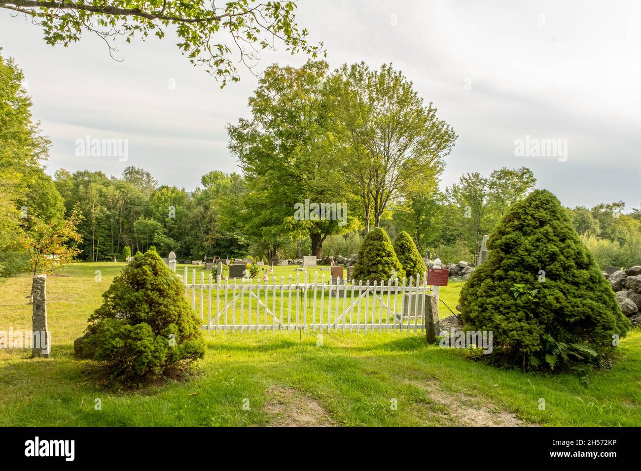 Ein ländlicher Friedhof in Stoddard, New Hampshire Stockfoto