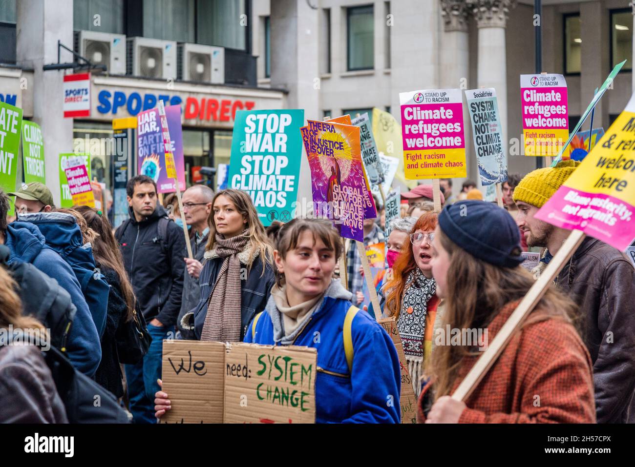 Globaler Aktionstag für die Demonstration der Klimagerechtigkeit, London, Großbritannien. November 2021 Stockfoto