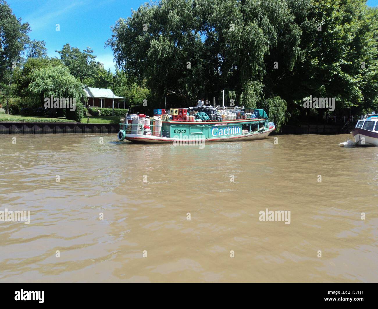 Supermarkt Boot auf dem Fluss Tiger. Buenos Aires - Argentinien . Stockfoto