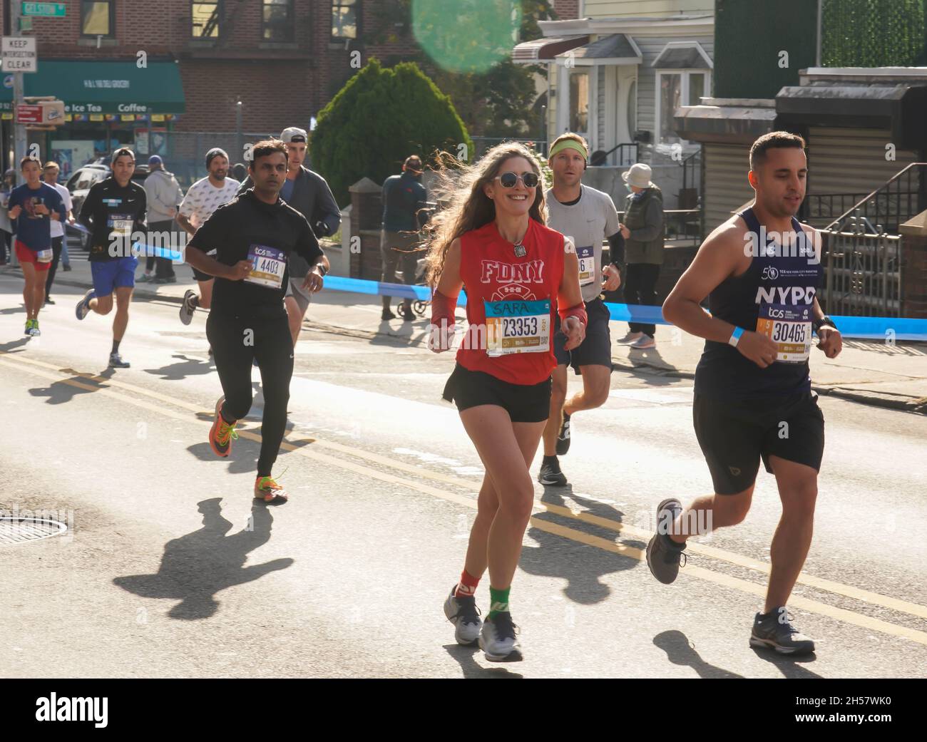 Brooklyn, New York - 7. November 2021: 50. Jährlicher New York City Marathon Stockfoto