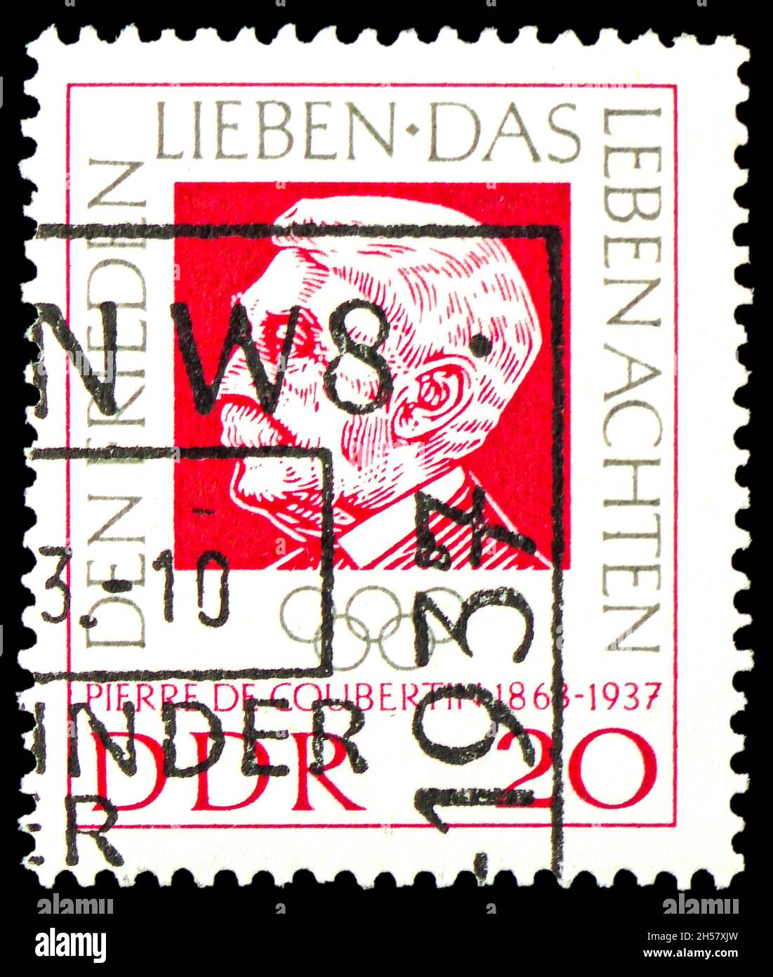 MOSKAU, RUSSLAND - 24. OKTOBER 2021: In Deutschland gedruckte Briefmarke zeigt Baron P. de Coubertin (1863 bis 1937), 100. Geburtstagsserie, um 1963 Stockfoto