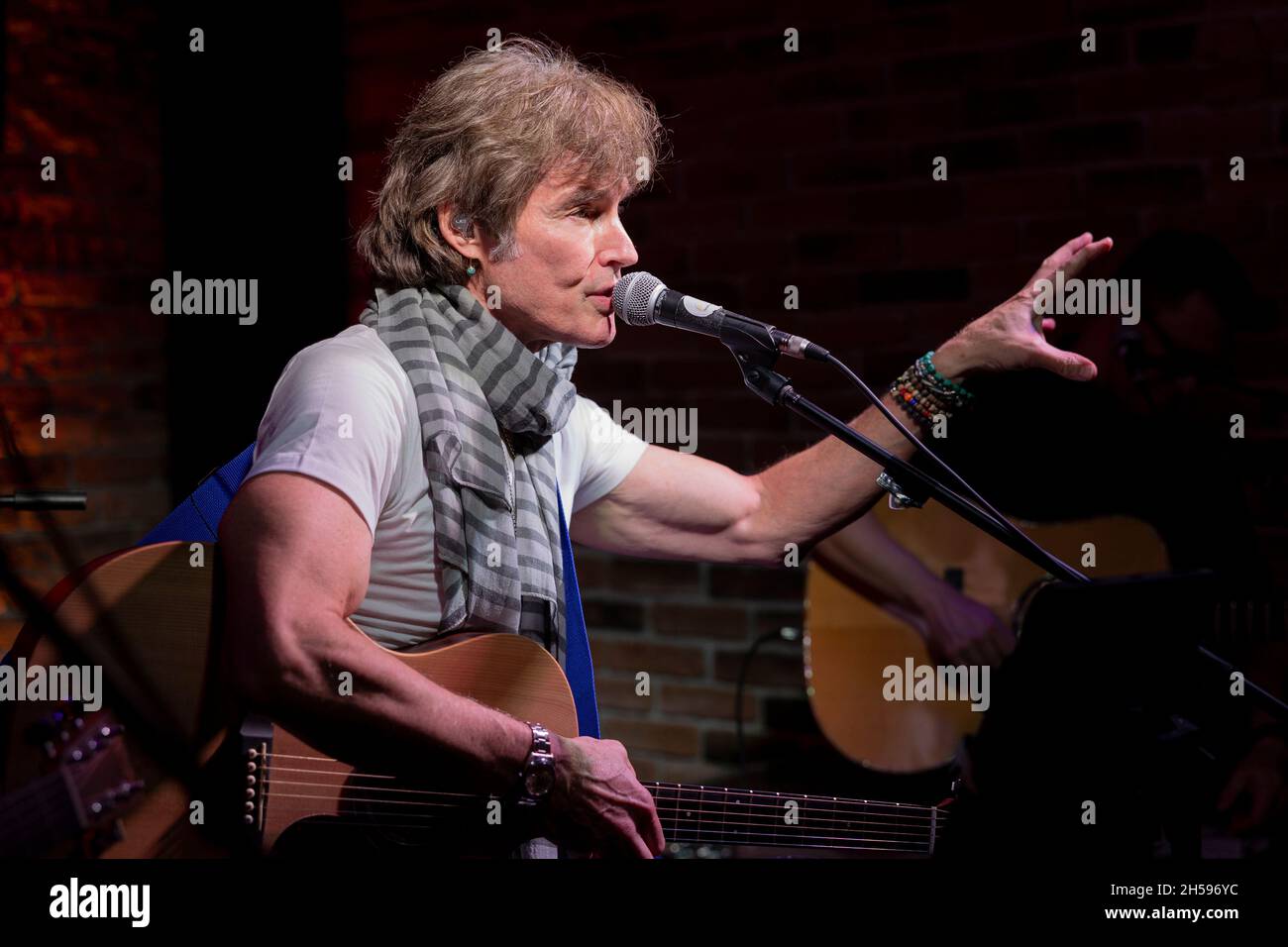 Treviglio Bergamo Italien 07. November 2021 Ronn Moss - live im Revel Theatre Pub © Andrea Ripamonti / Alamy Stockfoto