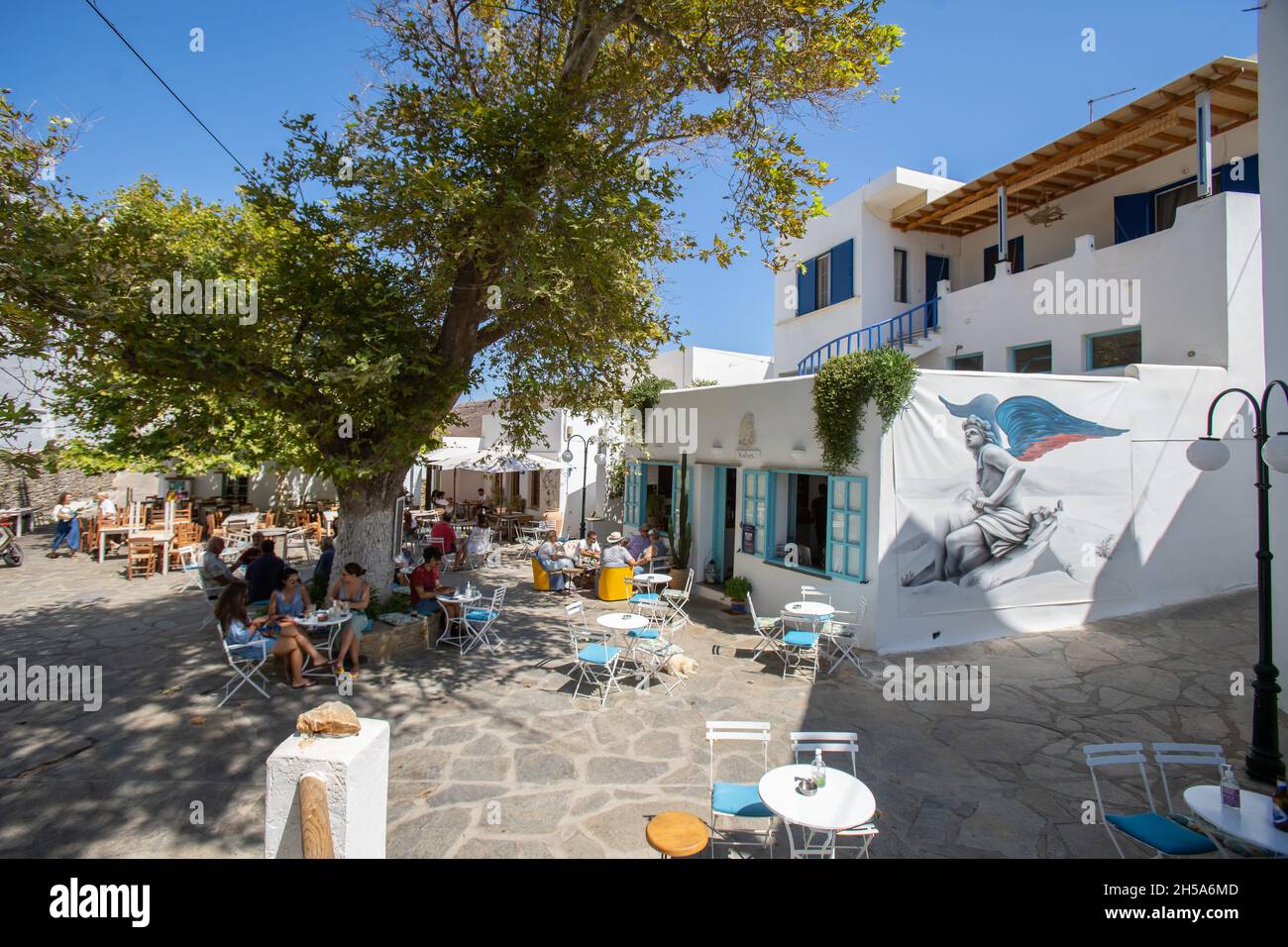 Das Zentrum des Dorfes Komi, in Tinos, Griechenland Stockfoto