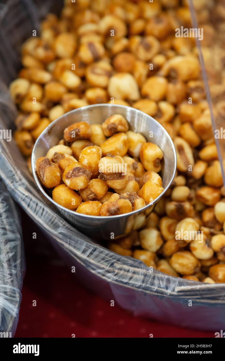 Mais geröstet und gesalzen Stockfoto