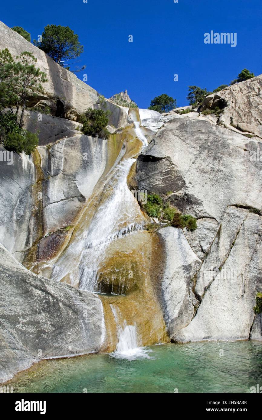 PURCARACCIA KASKADEN, BAVELLA GEBIRGE, SÜDKORSIKA (2A), KORSIKA, FRANKREICH Stockfoto