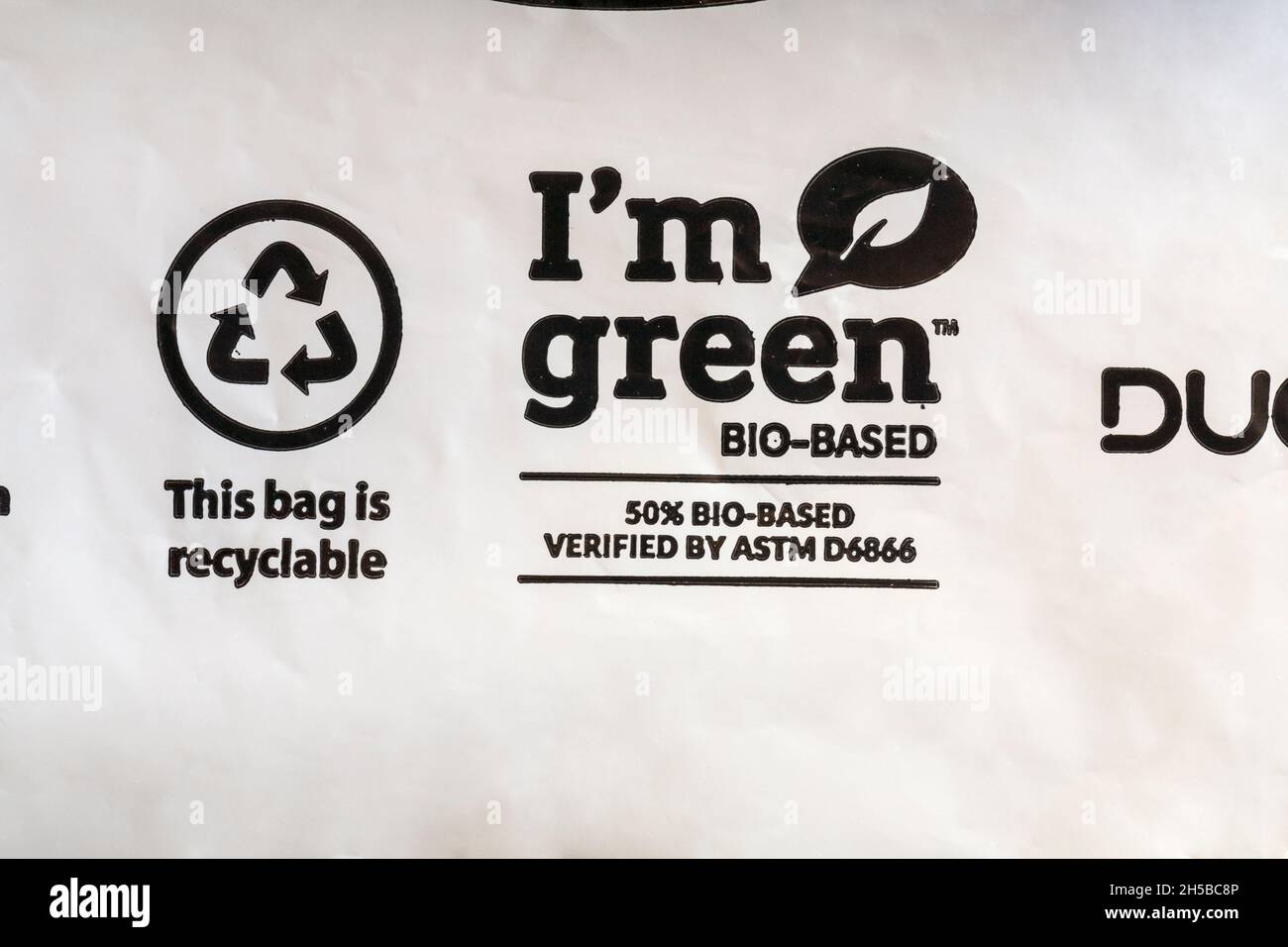 I'm Green bio-based 50% bio-based verified by ASTM D6866 - Information this bag is recyclebar - Detail on Packaging bag, recyclebar Packaging Stockfoto