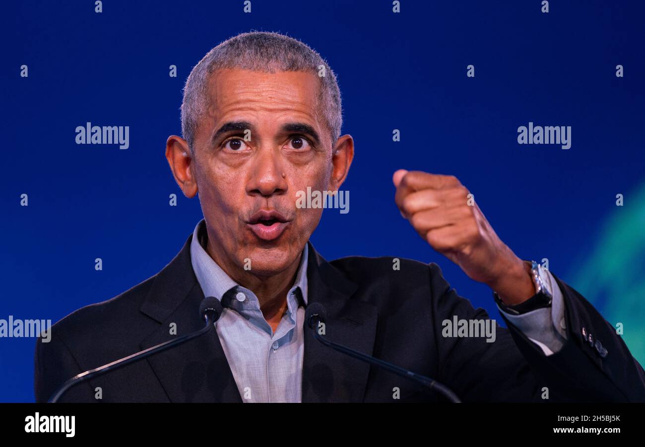 Glasgow, Schottland, Großbritannien. November 2021. Der ehemalige US-Präsident Barack Obama hält heute eine Rede vor den Delegierten auf der UN-Klimakonferenz COP26 in Glasgow. Iain Masterton/Alamy Live News. Stockfoto