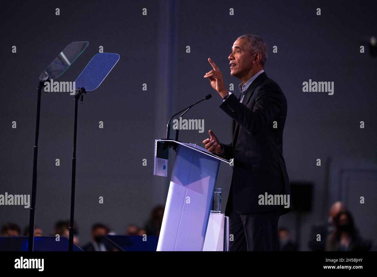 Glasgow, Schottland, Großbritannien. November 2021. IM BILD: Präsident Barack Obama hat eine Rede auf der COP26-Klimakonferenz gesehen. Quelle: Colin Fisher/Alamy Live News Stockfoto