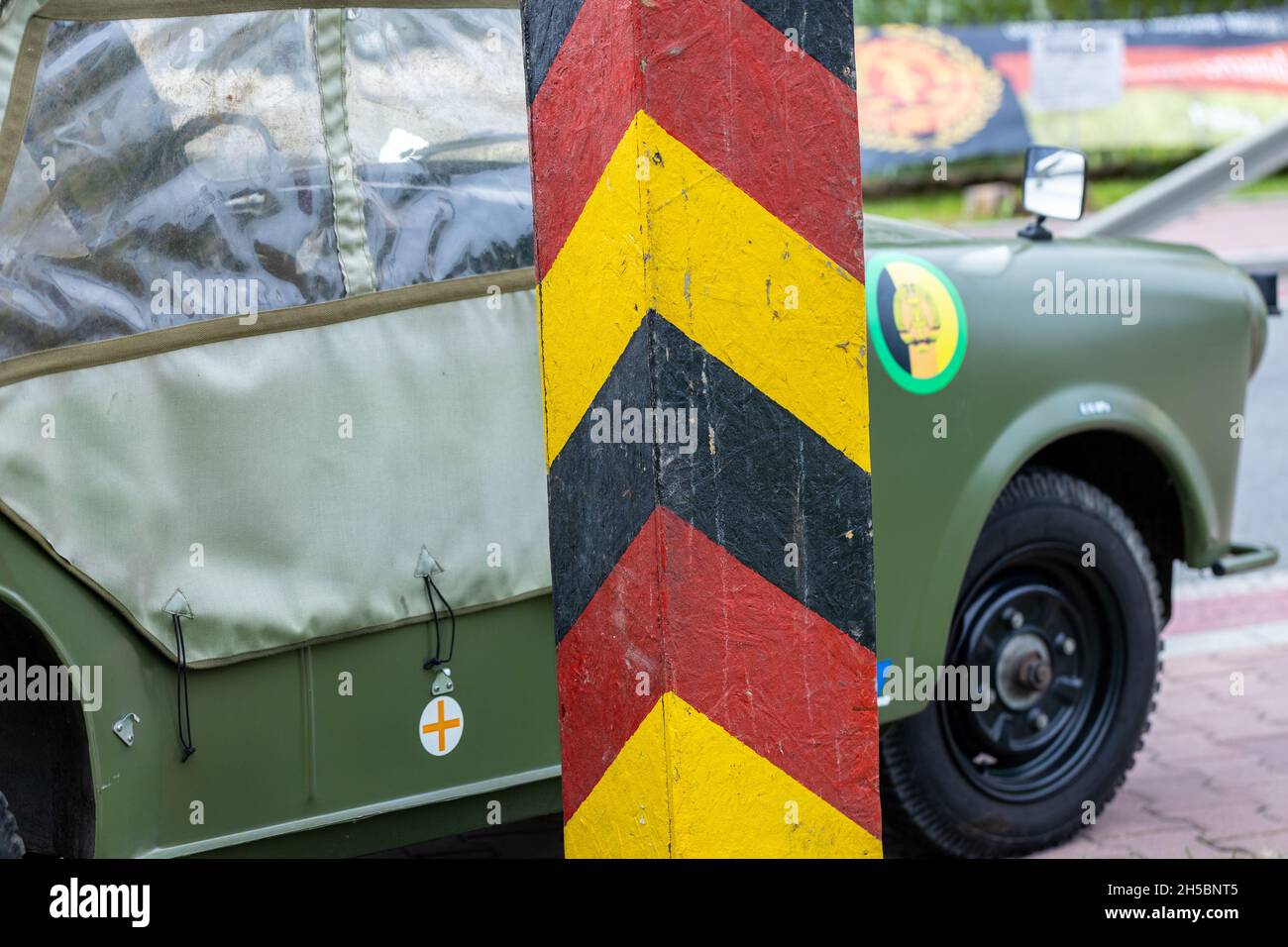 Die Grenze der DDR, das kommunistische Symbol der DDR Stockfoto