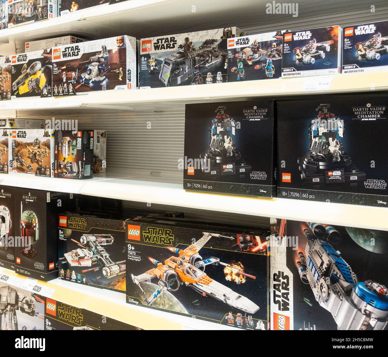 Star Wars Lego im Spielwarenladen. Stockfoto