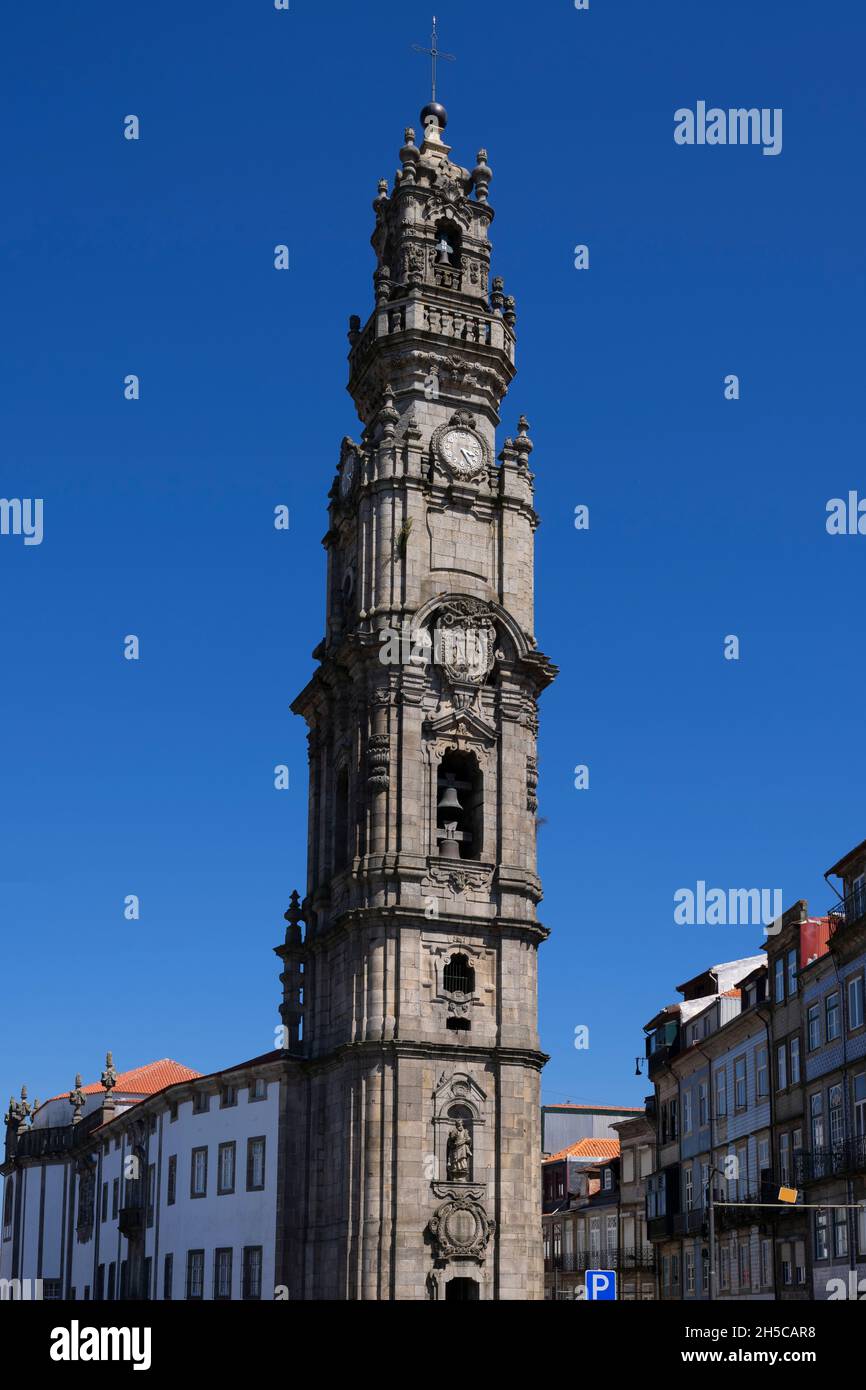 Clerigos Turm, der höchste Glockenturm von Portugal, Europa Stockfoto