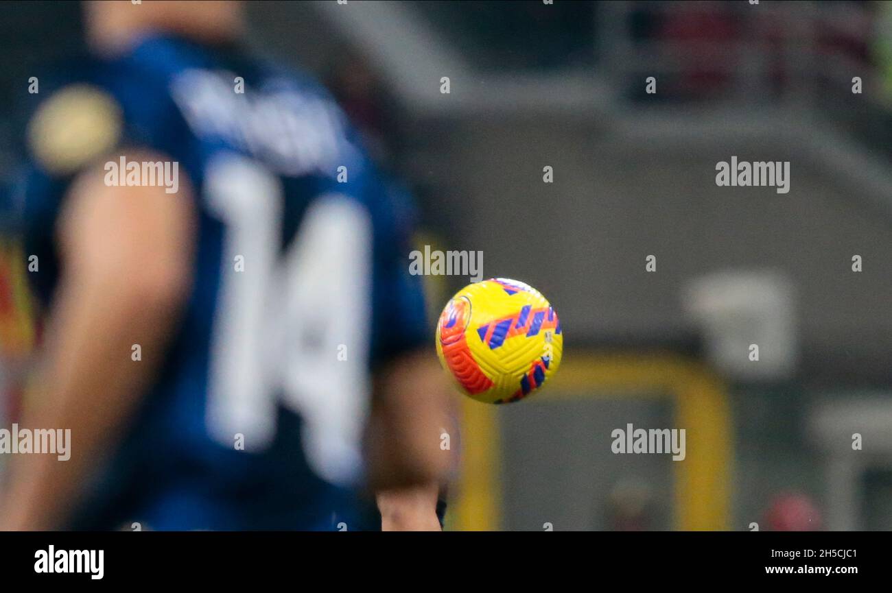 Mailand, 07. November 2021 Lautaro Martinez (FC Internazionale) während des italienischen Fußballspiels Serie A zwischen dem AC Mailand und dem FC Internazionale auf Nove Stockfoto