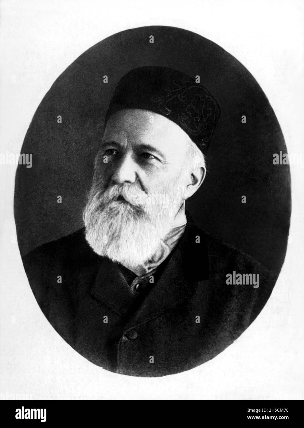 1901 ca , SUISSE : der schweizer HENRY DUNANT ( Jean Henri Dunant , 1828 - 1910 ), Gründer des Roten Kreuzes und erster Friedensnobelpreisträger . Die Genfer Konvention von 1864 basierte auf Dunants Ideen. 1901 erhielt er zusammen mit Frédéric Passy den ersten Friedensnobelpreis, womit Dunant der erste Schweizer Nobelpreisträger wurde. Unbekannter Fotograf .- GESCHICHTE - foto storiche - foto storica - PREMIO NOBEL PER LA PACE - Portrait - ritratto - PACIFISMO - PACIFISTA - Fondatore CROCE ROSSA - INFERMIERE - FILANTROPO - weißer Bart - barba bianca - uomo anziano vecchio - älterer Mann alt - Hut - ca. Stockfoto