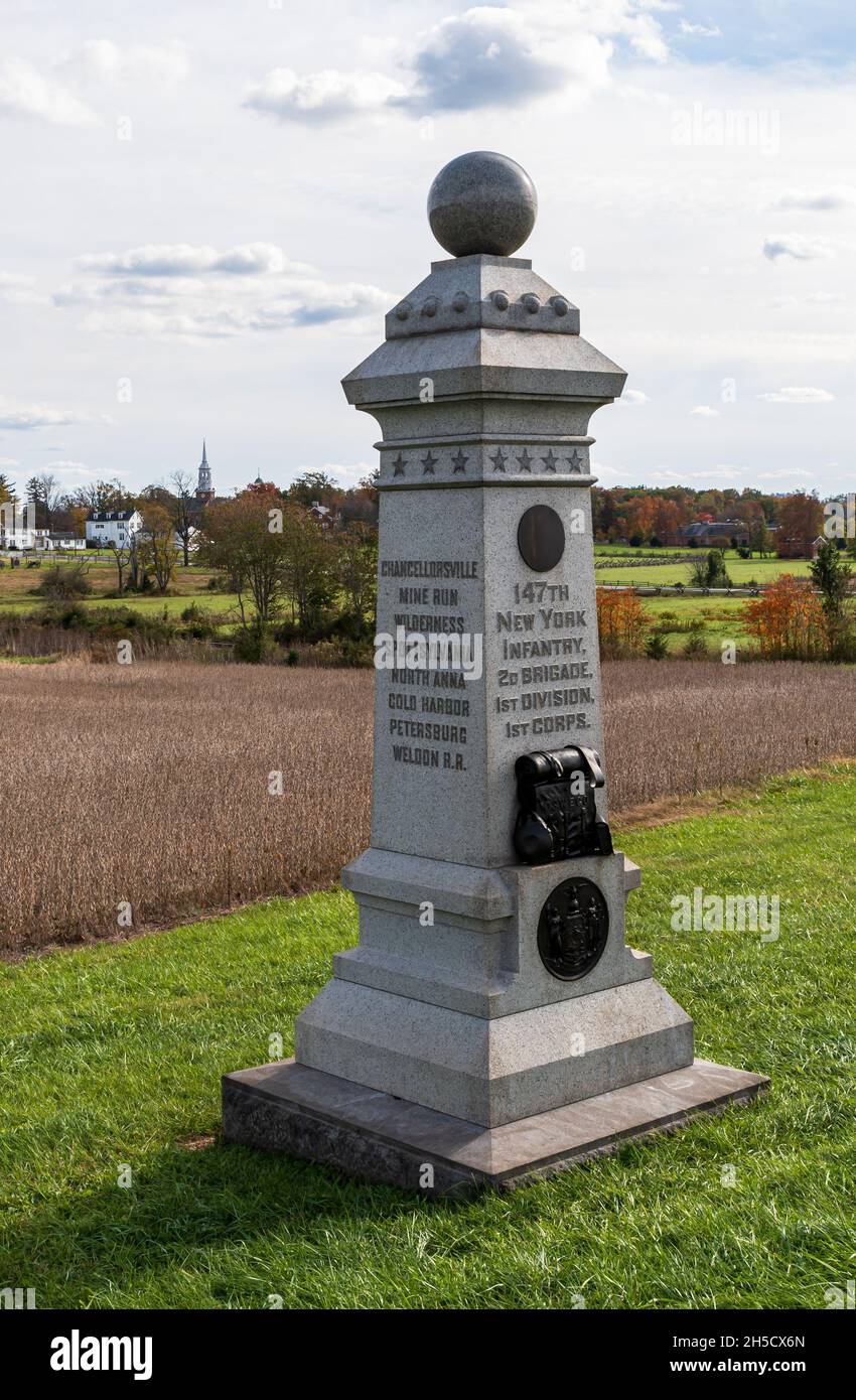 Das 147. New York Volunteer Infantry Regiment Monument auf der Reynolds Avenue im Gettysburg National Military Park, Gettysburg, Pennsylvania, USA Stockfoto