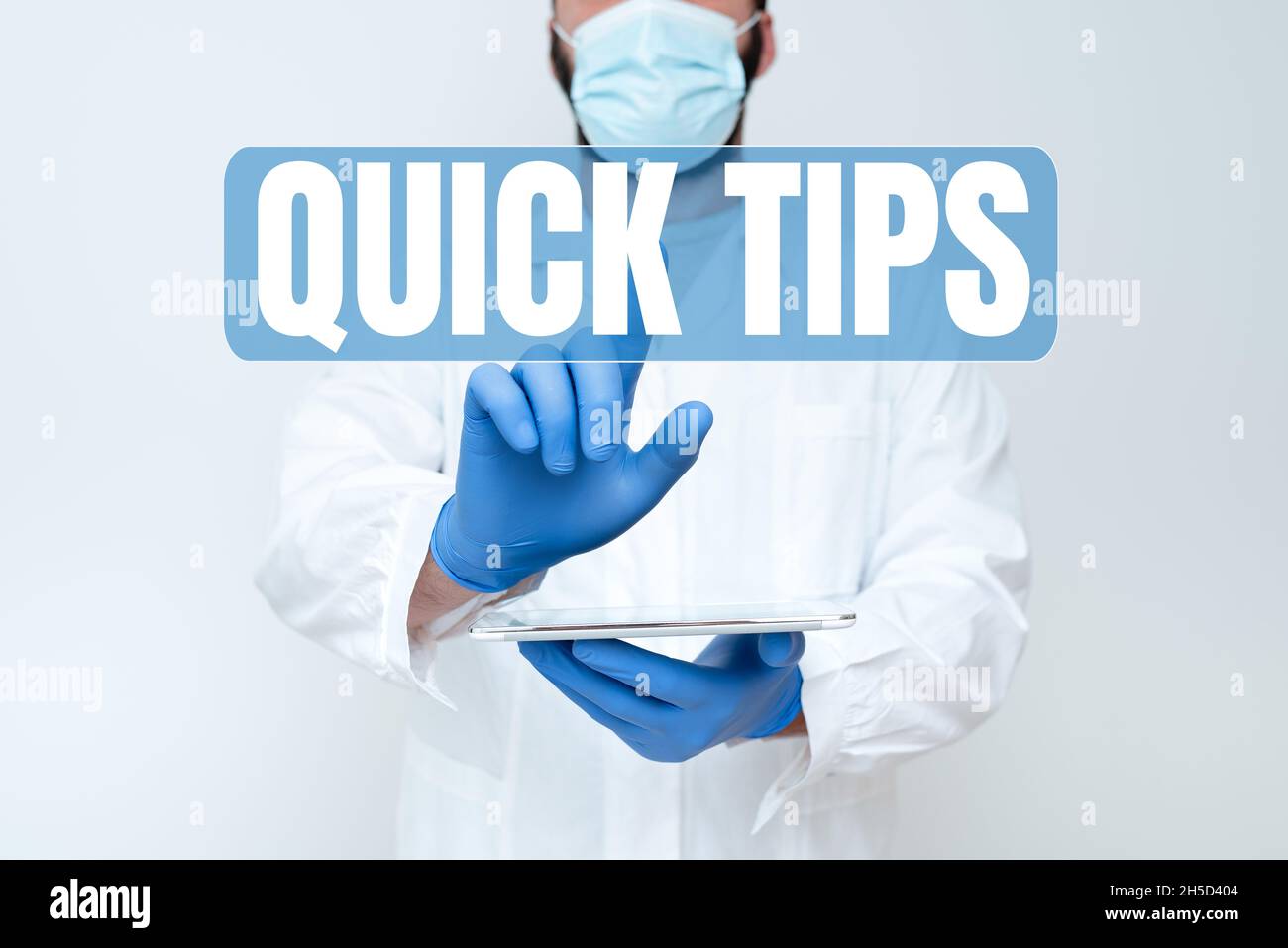 Kurztipps zur Konzeptunterschrift. Wort geschrieben auf kleine, aber besonders nützliche Stück praktischer Rat demonstrieren Medizintechnik, präsentieren Stockfoto