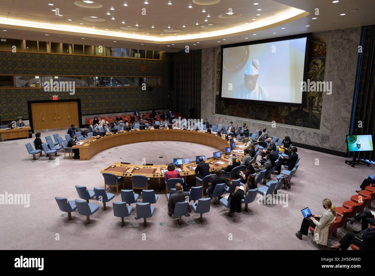 (211109) -- UNITED NATIONS, 9. November 2021 (Xinhua) -- das Foto vom 8. November 2021 zeigt eine Sitzung des UN-Sicherheitsrats zur Lage in Äthiopien am UN-Hauptquartier in New York. Der UN-Generalsekretär für politische Angelegenheiten, Rosemary DiCarlo, warnte am Montag davor, dass der Konflikt im Norden Äthiopiens die Zukunft des Landes und seiner Bevölkerung in eine ernste Unsicherheit verdrängt. (Manuel Elias/UN Photo/Handout via Xinhua) Stockfoto