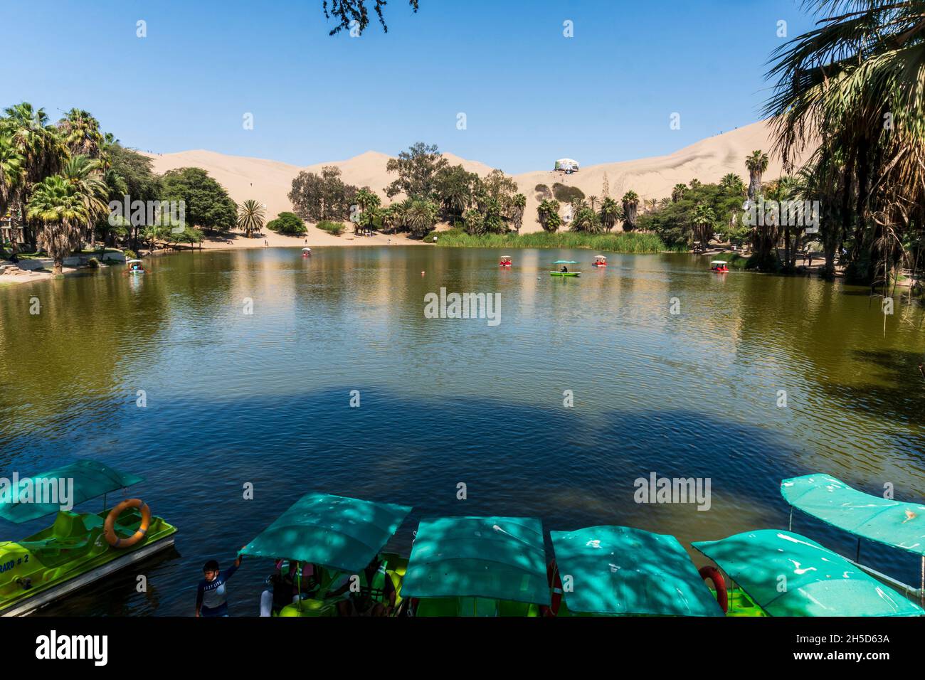 Das regionale Naturschutzgebiet Laguna de Huacachina, Ica, Peru Stockfoto