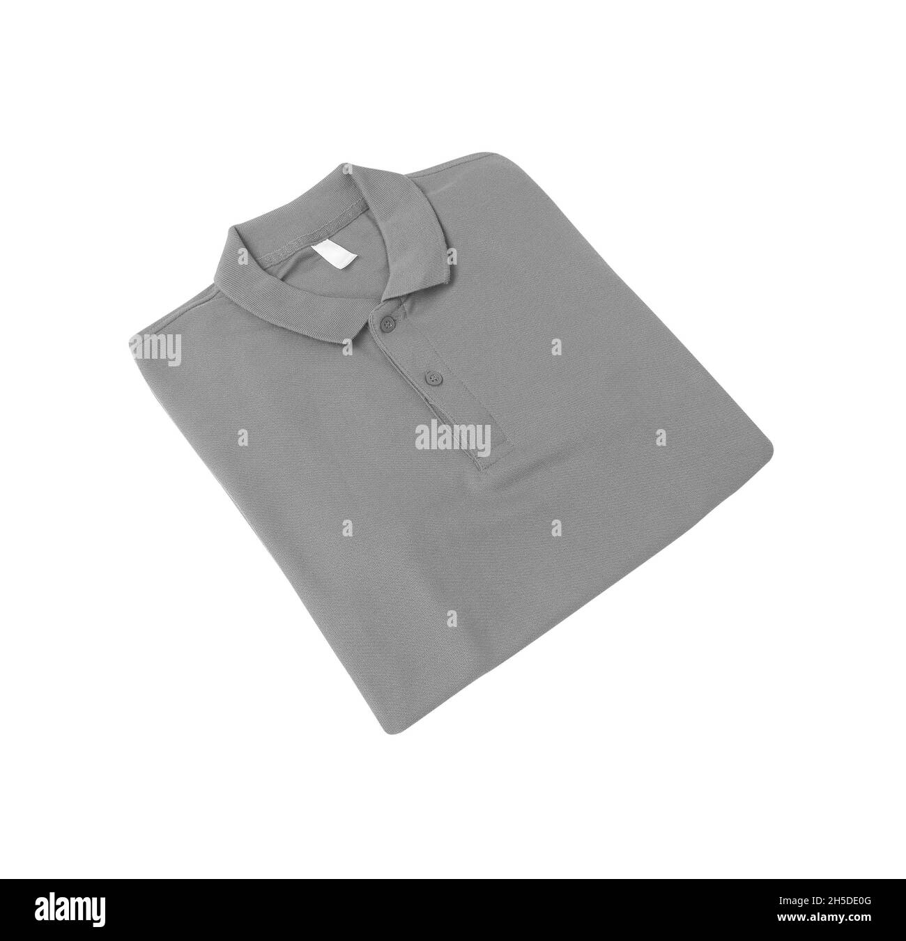Gefaltetes graues Polo-T-Shirt-Modell isoliert auf weißem Hintergrund mit Schnittpfad. Stockfoto