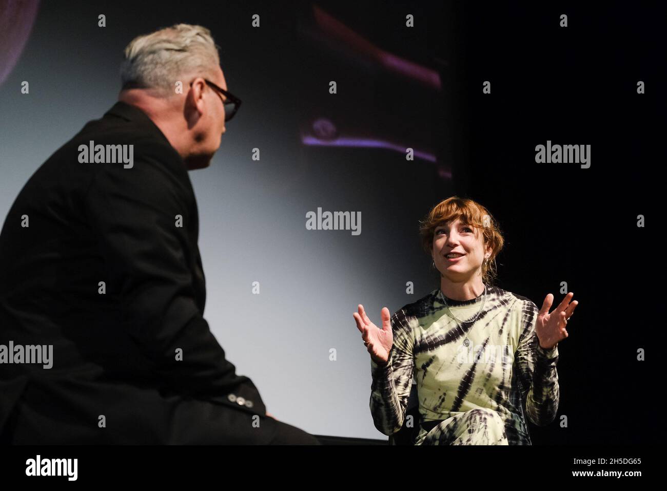 BFI Southbank, London, Großbritannien. November 2021. Mark Kermode und Posy Dixon auf der Bühne bei Mark Kermode in 3D. Bild nach Kredit: Julie Edwards/Alamy Live News Stockfoto