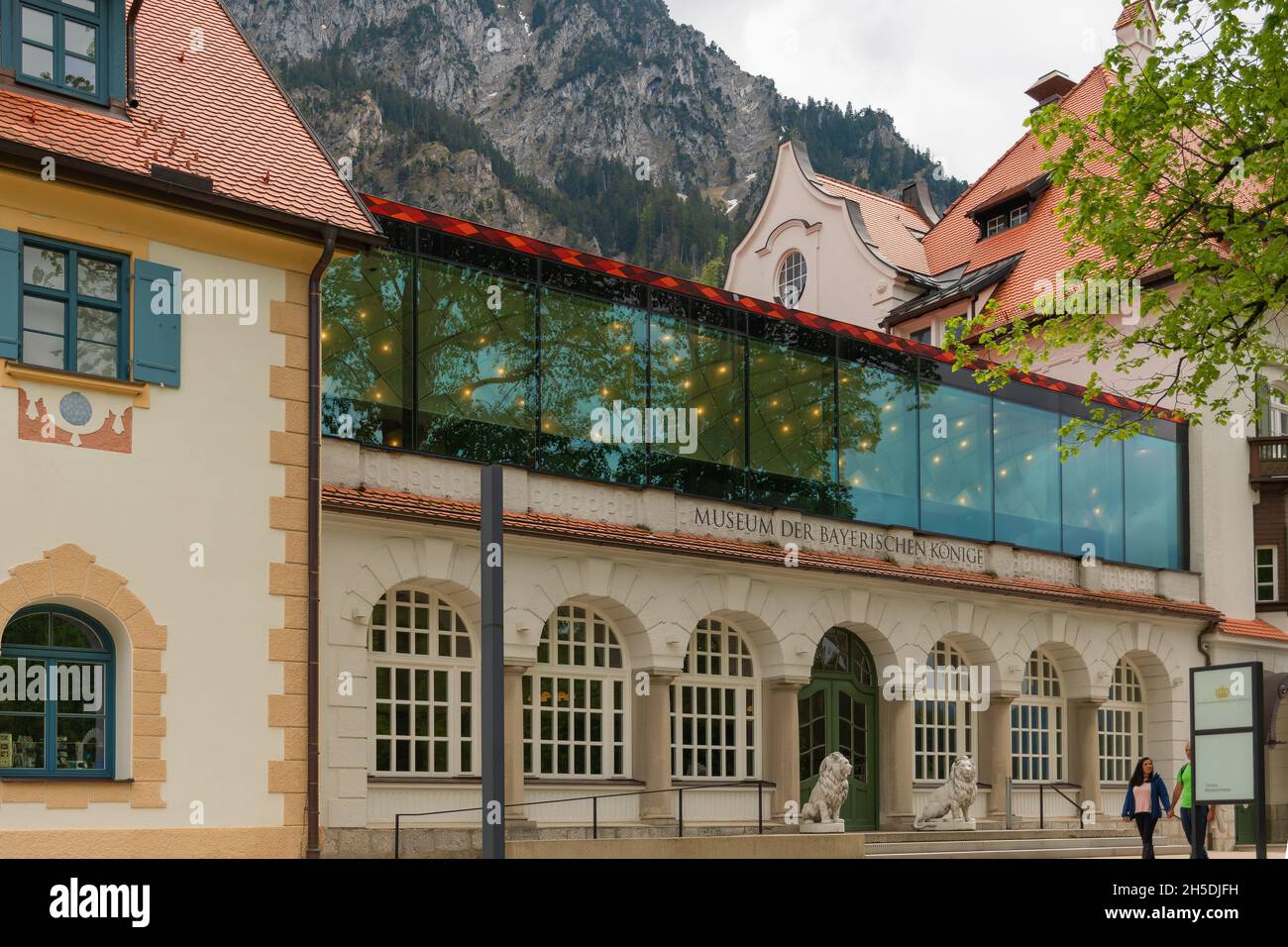 26. Mai 2019 Füssen, Deutschland - Museum der bayerischen Könige in der Nähe von Neuschwanstein und Schloss Hohenschwangau Stockfoto