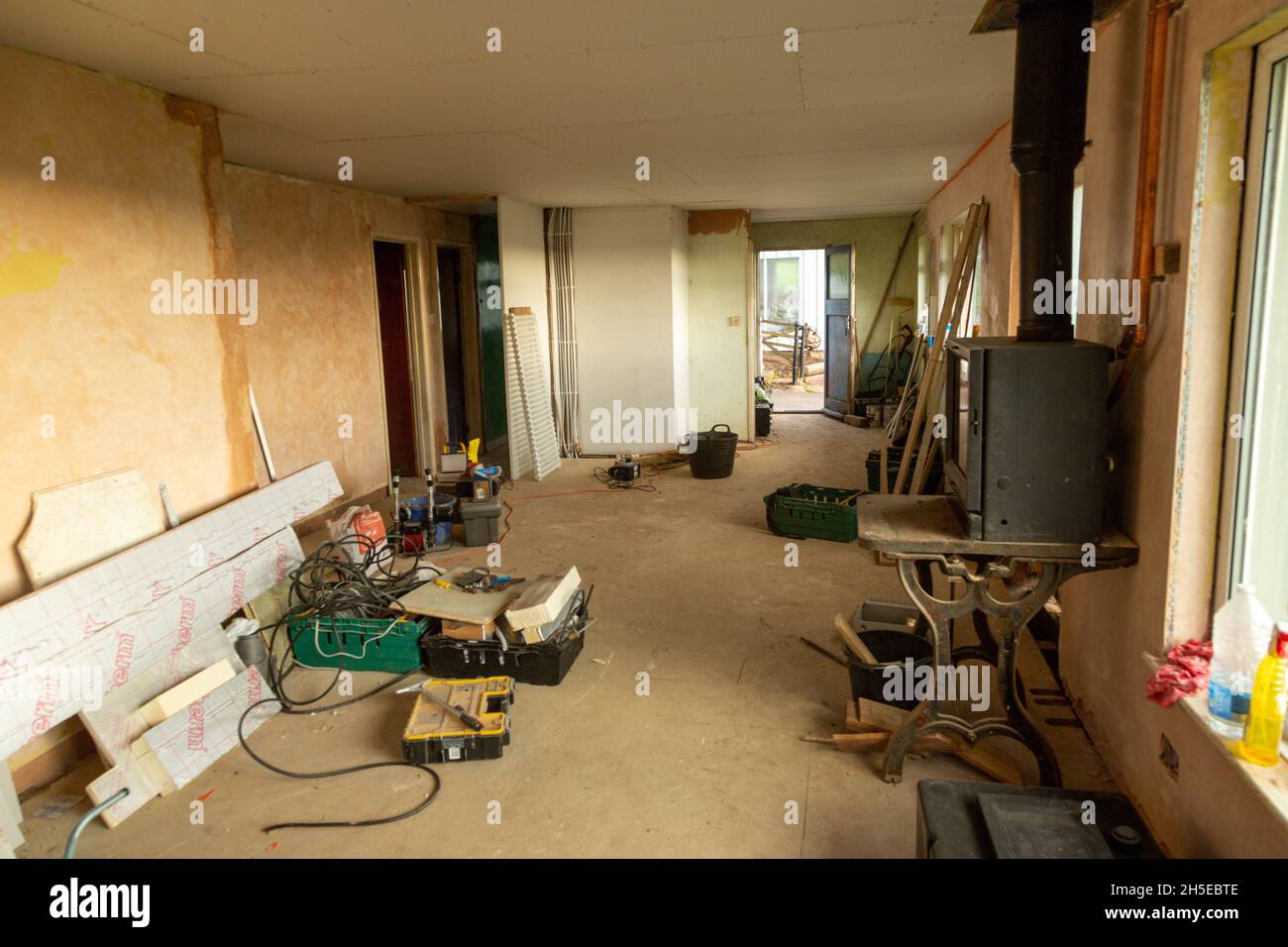 Ländliche Bauernhaus im Umbau, High Bickington, Devon, England, Vereinigtes Königreich. Stockfoto