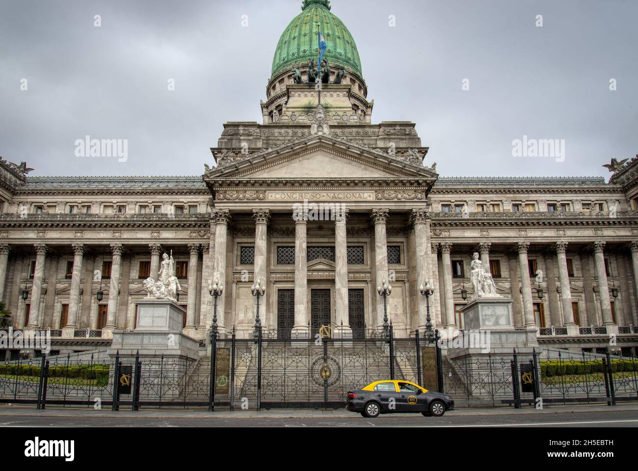 Buenos Aires, Argentinien - 1st. Februar 2017: Der Palast des argentinischen Nationalkongresses (Congreso Nacional) ist der Sitz der Legislative Stockfoto