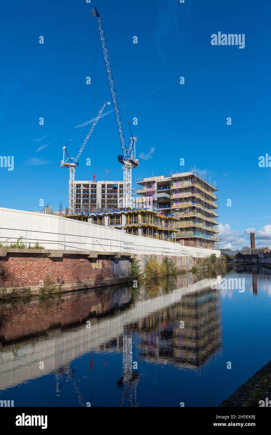 Große neue Brownfield-Wohnanlage in Soho Wharf in Birmingham mit 750 neuen Häusern und Wohnungen von Galliard Homes und Apsley House Capital Stockfoto