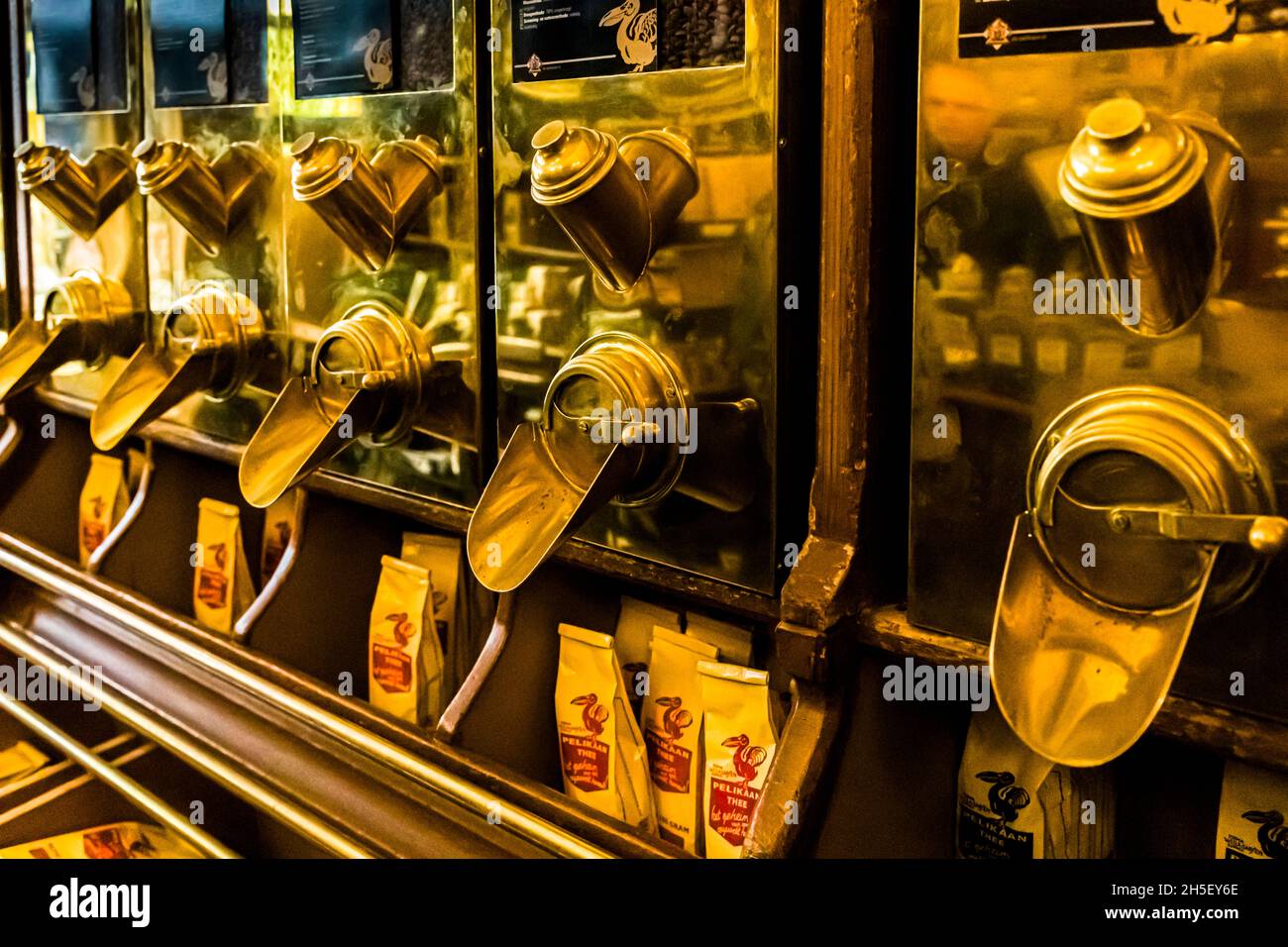 Fachgeschäft für Tee und Kaffee 'De Pelikaan' in Zutphen, Niederlande Stockfoto