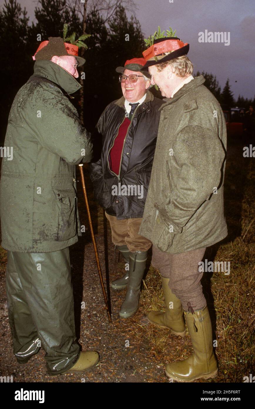 PETER WALLENBERG Schwedischer Bankier 1994 auf der Jagd mit PG Gyllenhammar Vorsitzender Volvo und Gustaf Douglas Präsident Latour Stockfoto