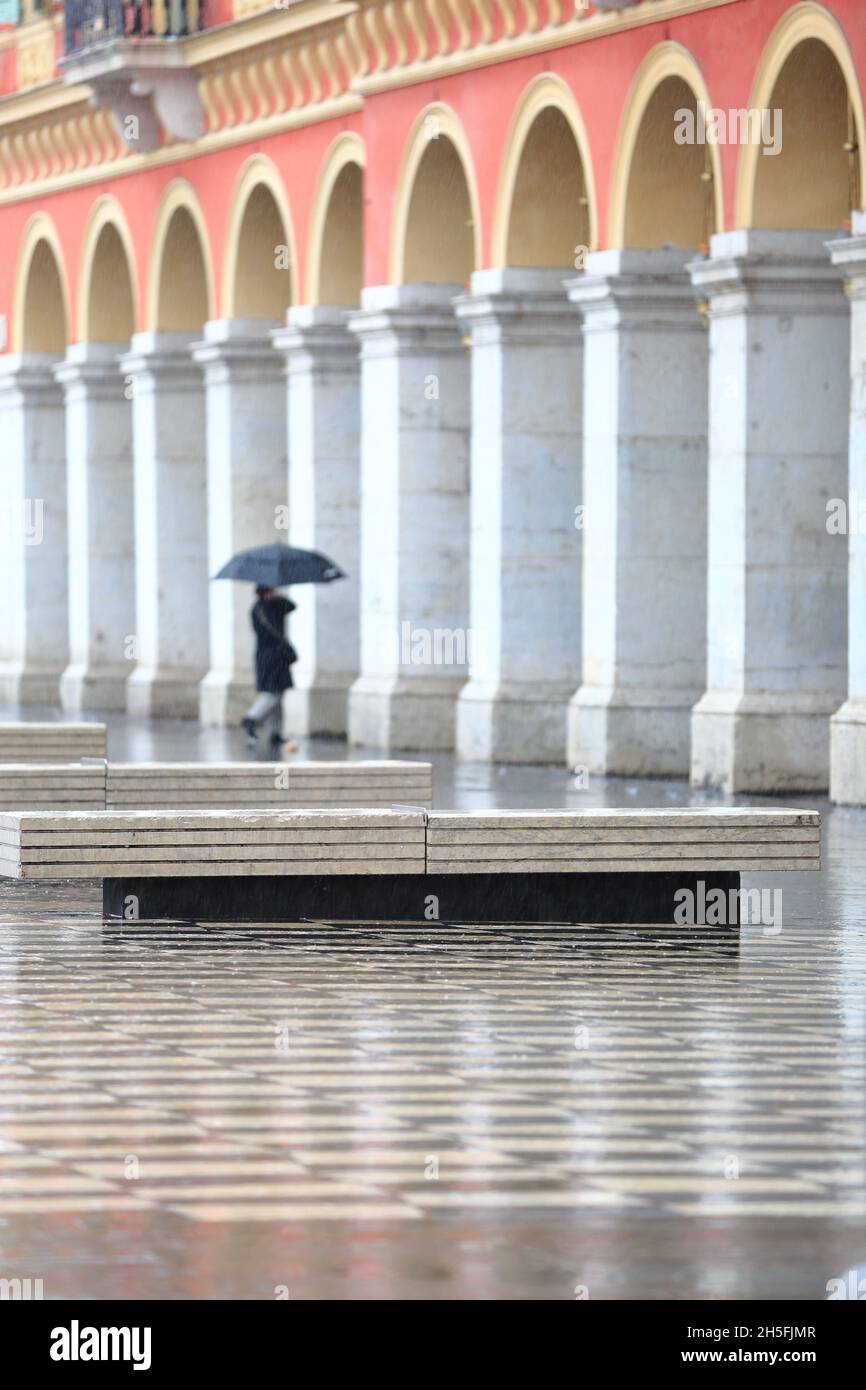 Place Massena, Nice sous la pluie, Alpes Maritimes, 06, PACA Stockfoto