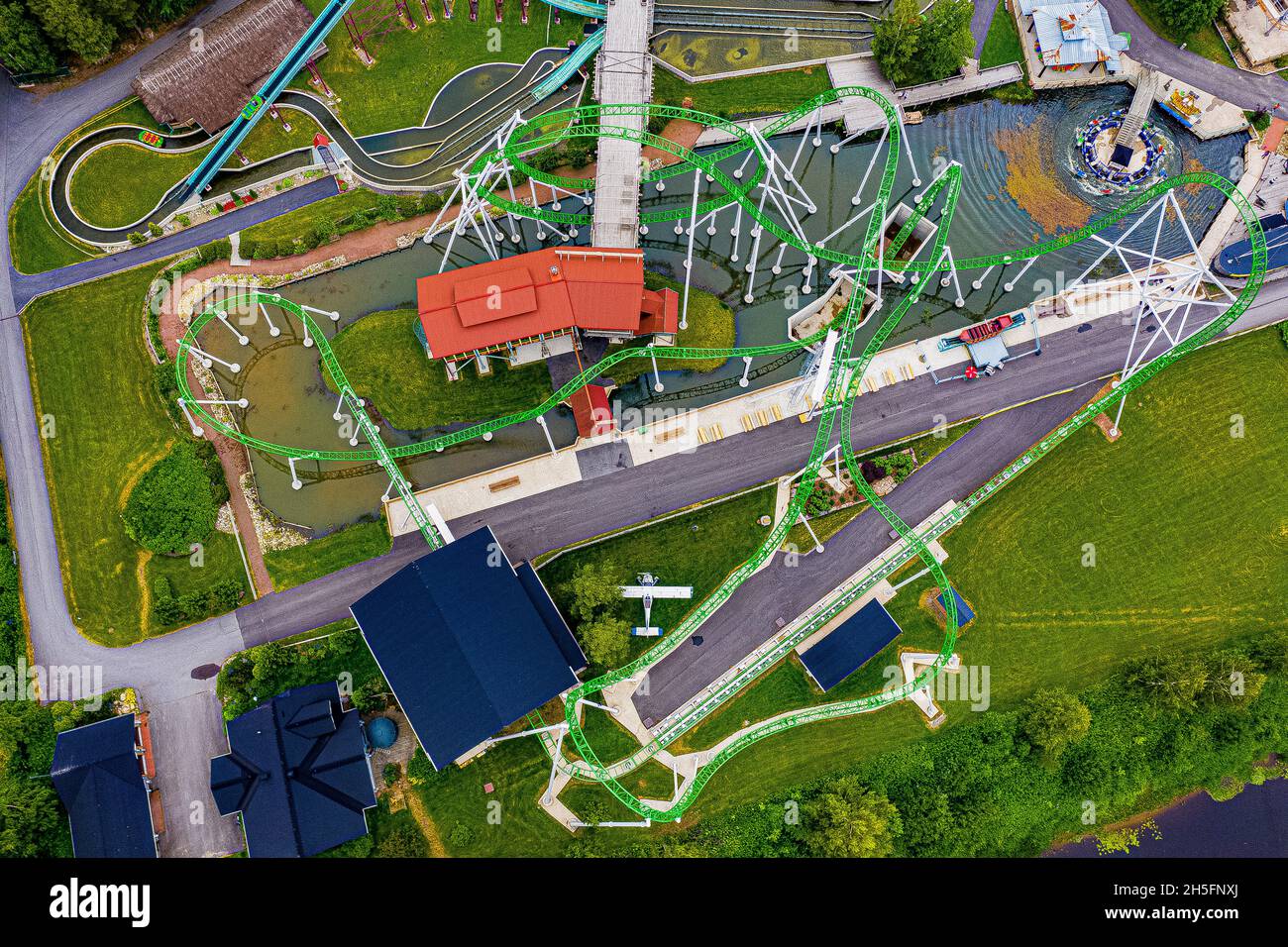 Ververgnügungspark in Finnland aus der Luft | Abenteuerpark in Finnland von oben Stockfoto