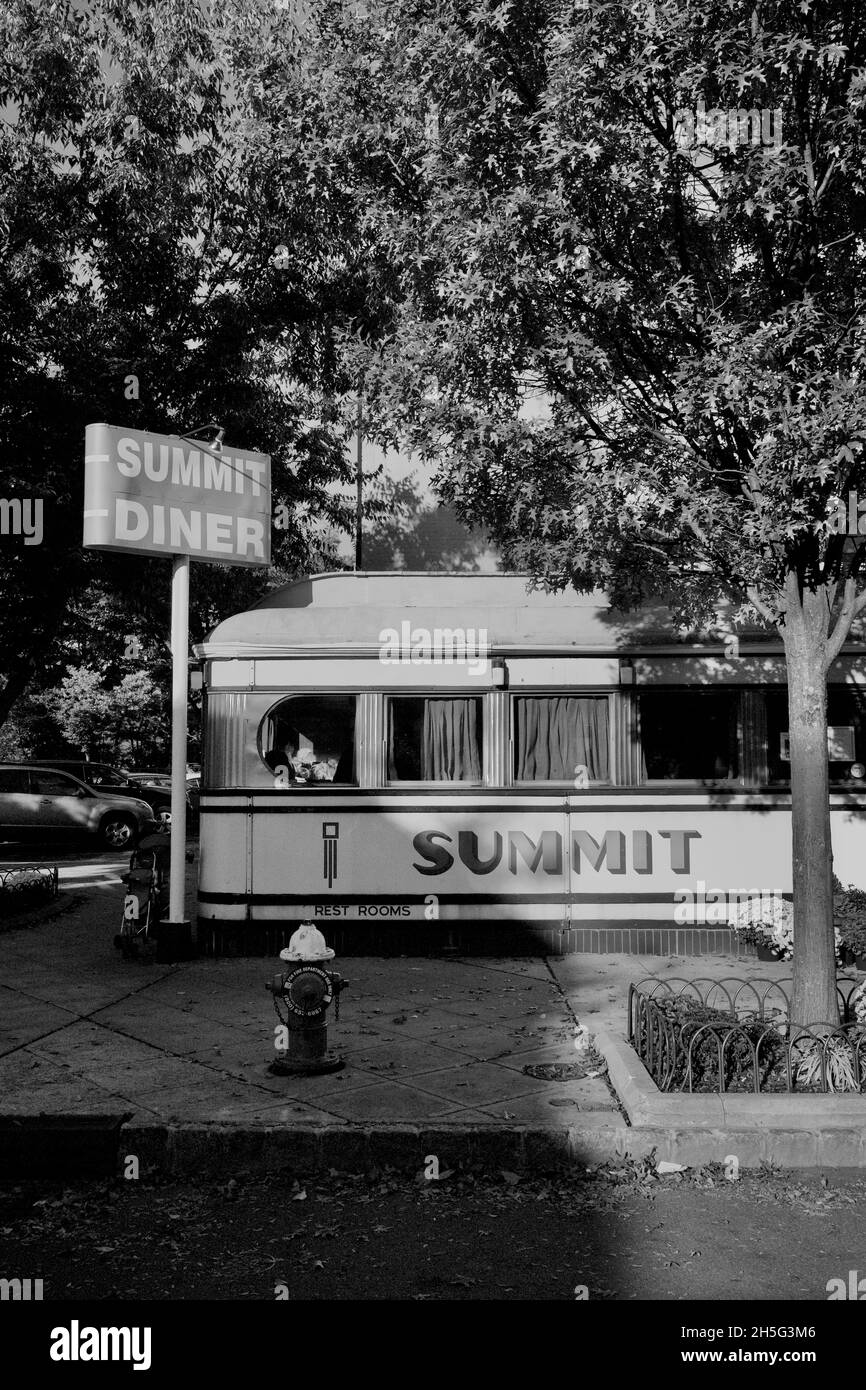 Frühstück im Summit Diner in Summit, New Jersey, USA. Stockfoto