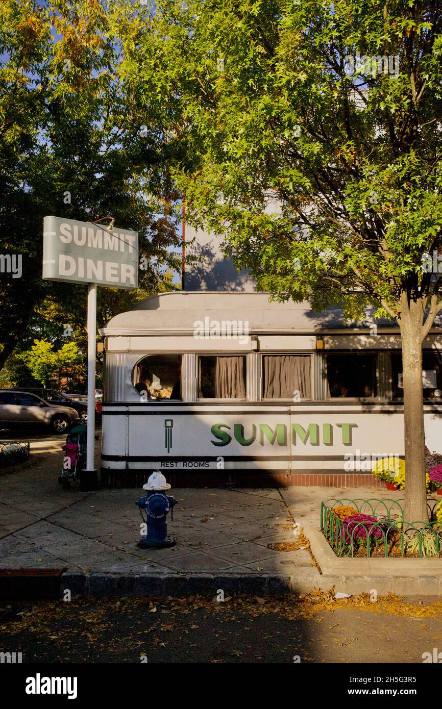 Frühstück im Summit Diner in Summit, New Jersey, USA. Stockfoto