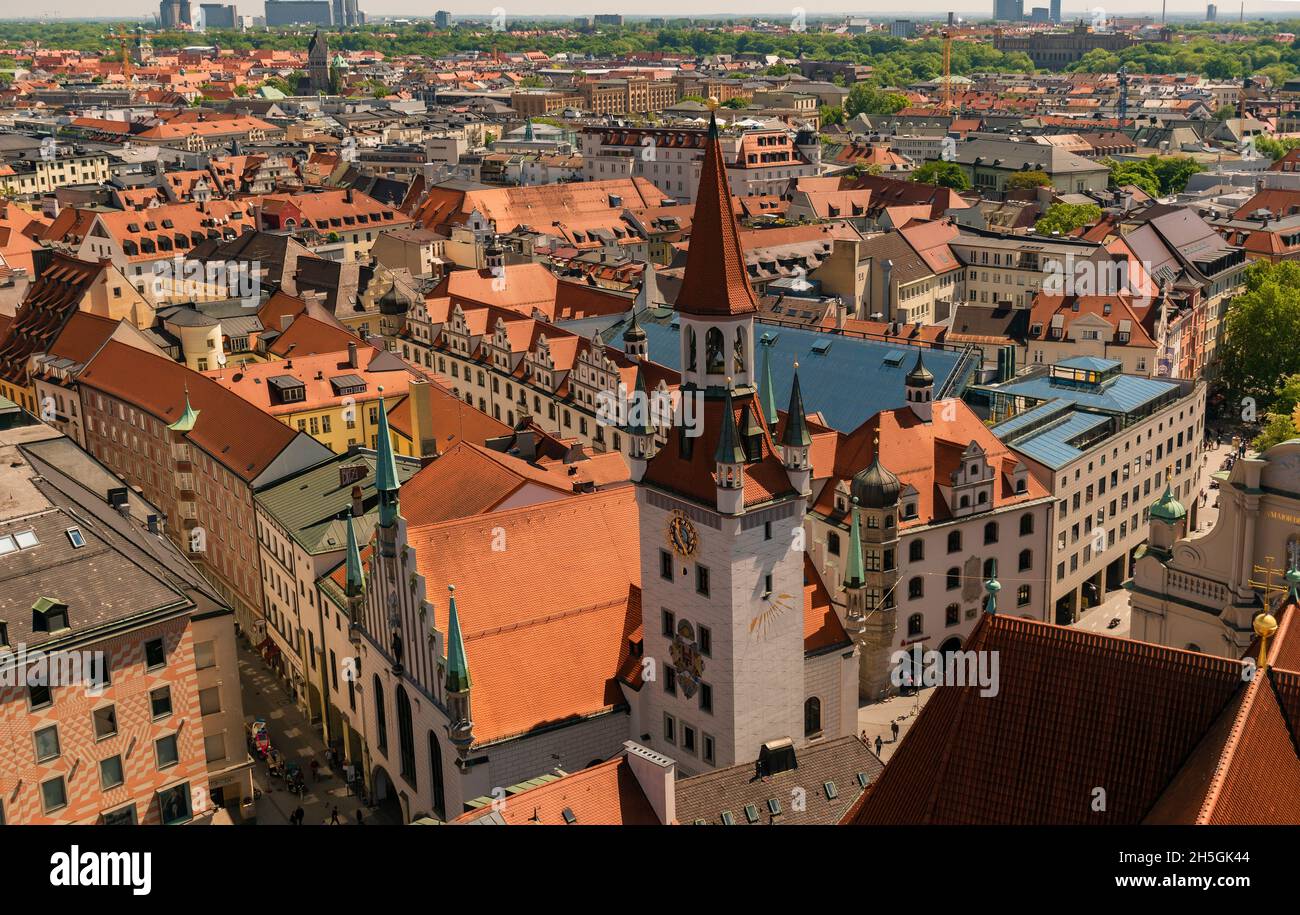 22. Mai 2019 München, Deutschland - Altes Rathaus und Alter Hof ehemalige kaiserliche Residenz Ludwigs IV Antenne Stockfoto