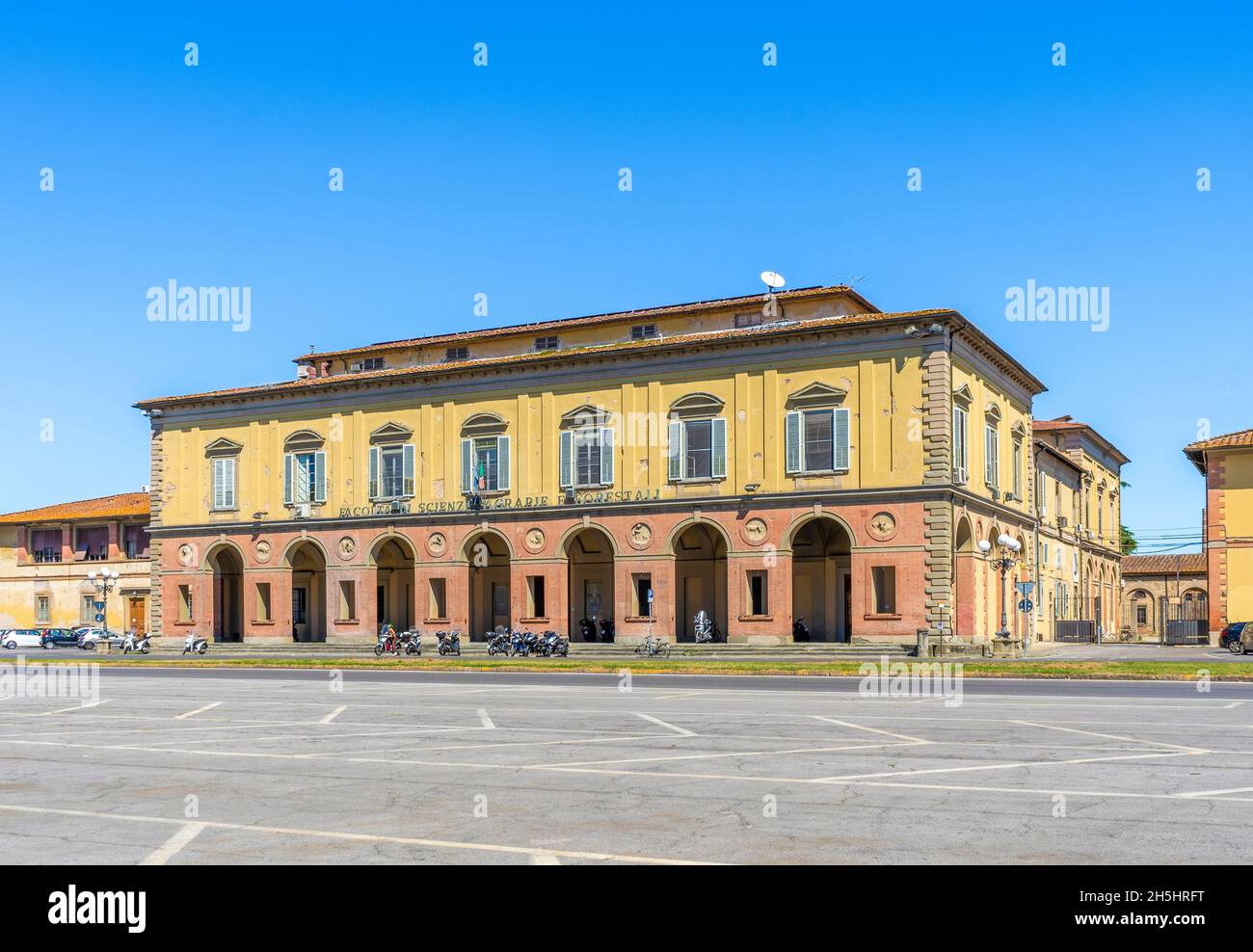 Universität von Florenz, Abteilung für Landwirtschaft, Ernährung, Umwelt und Forsten, im monumentalen Cascine Park, Florenz, Toskana, Italien Stockfoto