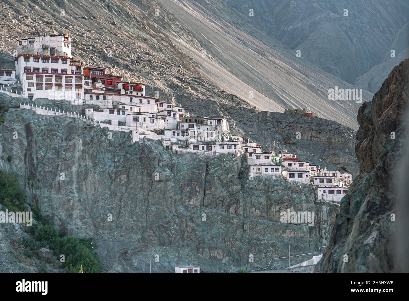 Diskit-Kloster im Nubra-Tal von Ladakh, Nordindien Stockfoto