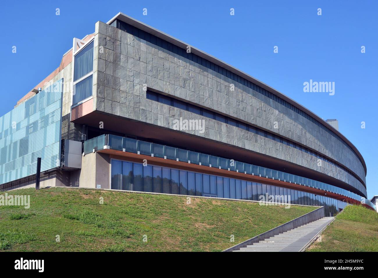 Turin, Piemont, Italien -10-10-2021- das Äußere des Nationalen Automobilmuseums (Museo Nazionale dell'Automobile). Stockfoto