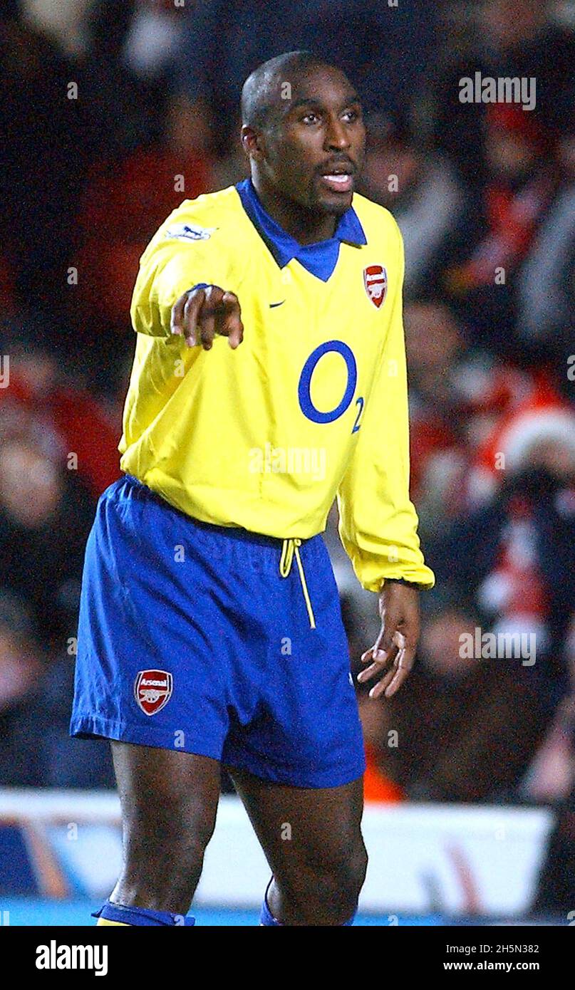 SOUTHAMPTON V ARSENAL 29-12-03 SOL CAMPBELL PIC MIKE WALKER, 2003 Stockfoto