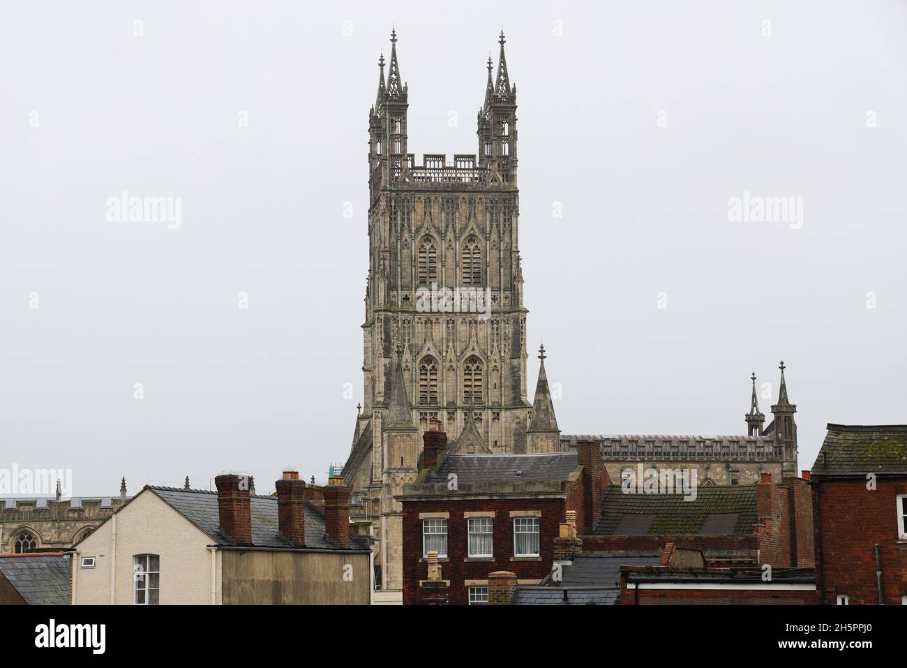 Blick auf die Skyline von Gloucester Blick nach Osten zum Gloucester Cathedral Tower Bild von Antony Thompson - Thousand Word Media, KEINE VERKÄUFE, KEINE SYNDICS Stockfoto