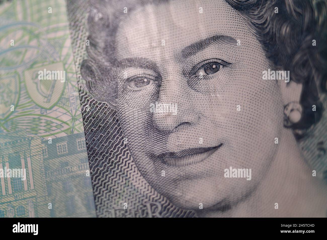 Bildnis von Königin Elizabeth auf der 5-Pfund-Note Stockfoto