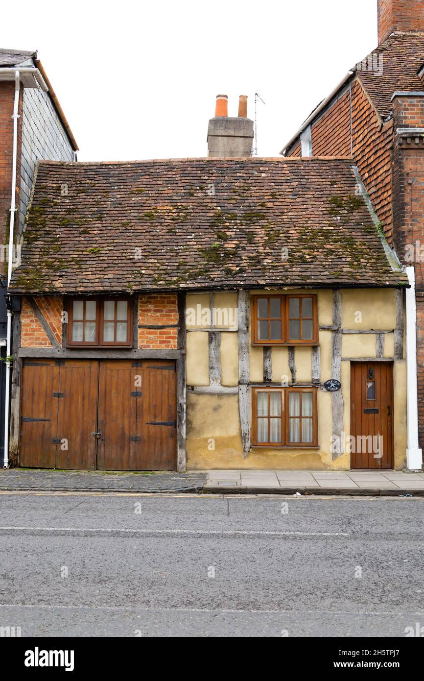 The Old Forge, 29 New Street, Salisbury, Wiltshire, England. Denkmalgeschütztes Holzrahmengebäude. Stockfoto