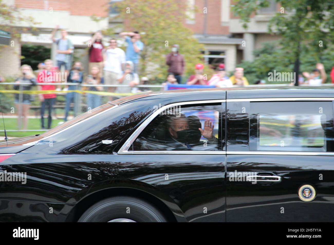 Biden besucht UConn: US-Präsident Joe Biden spricht im Dodd Center for Human Rights, University of Connecticut in Storrs, CT, USA, 15. Oktober 2021. Stockfoto