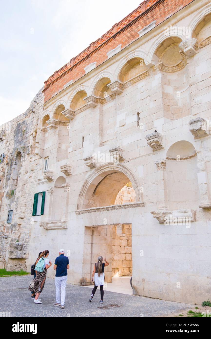 Zlatna vrata, Porta Aurea, Golden Gate, Diokletianpalast, Split, Kroatien Stockfoto