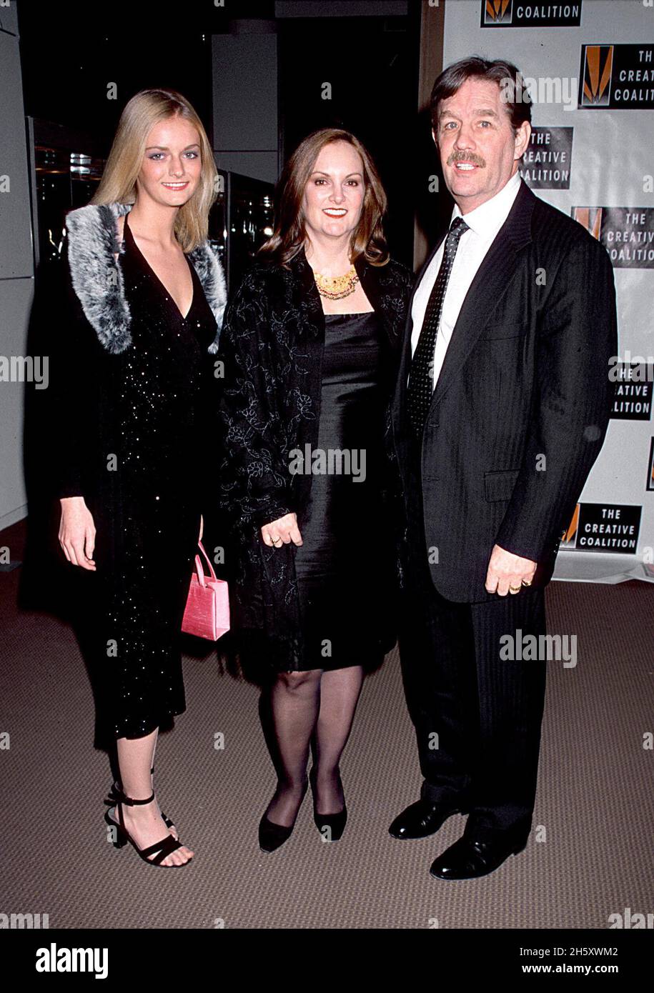 2000, New York, New York, USA: PATRICIA HEARST und LYDIA (Tochter) bei den Spotlight Awards in New York. (Bild: © Kelly Jordan/ZUMA Press Wire) Stockfoto